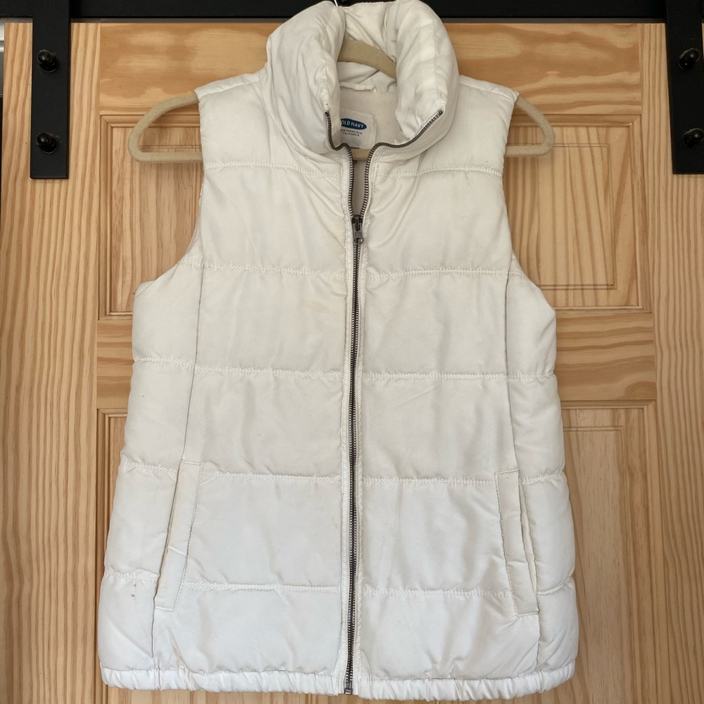 Puffer vest white old navy